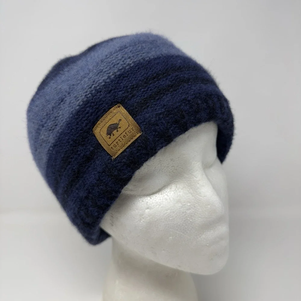Turtle‎ Fur Blue Stipe Knit Lambswool Blend Winter Beanie Fleece Lined